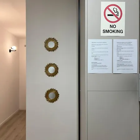 Apartament Dennys New Bazaar Delight Tirana